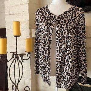 Loft Light Weight Leopard Sweater… so pretty!
